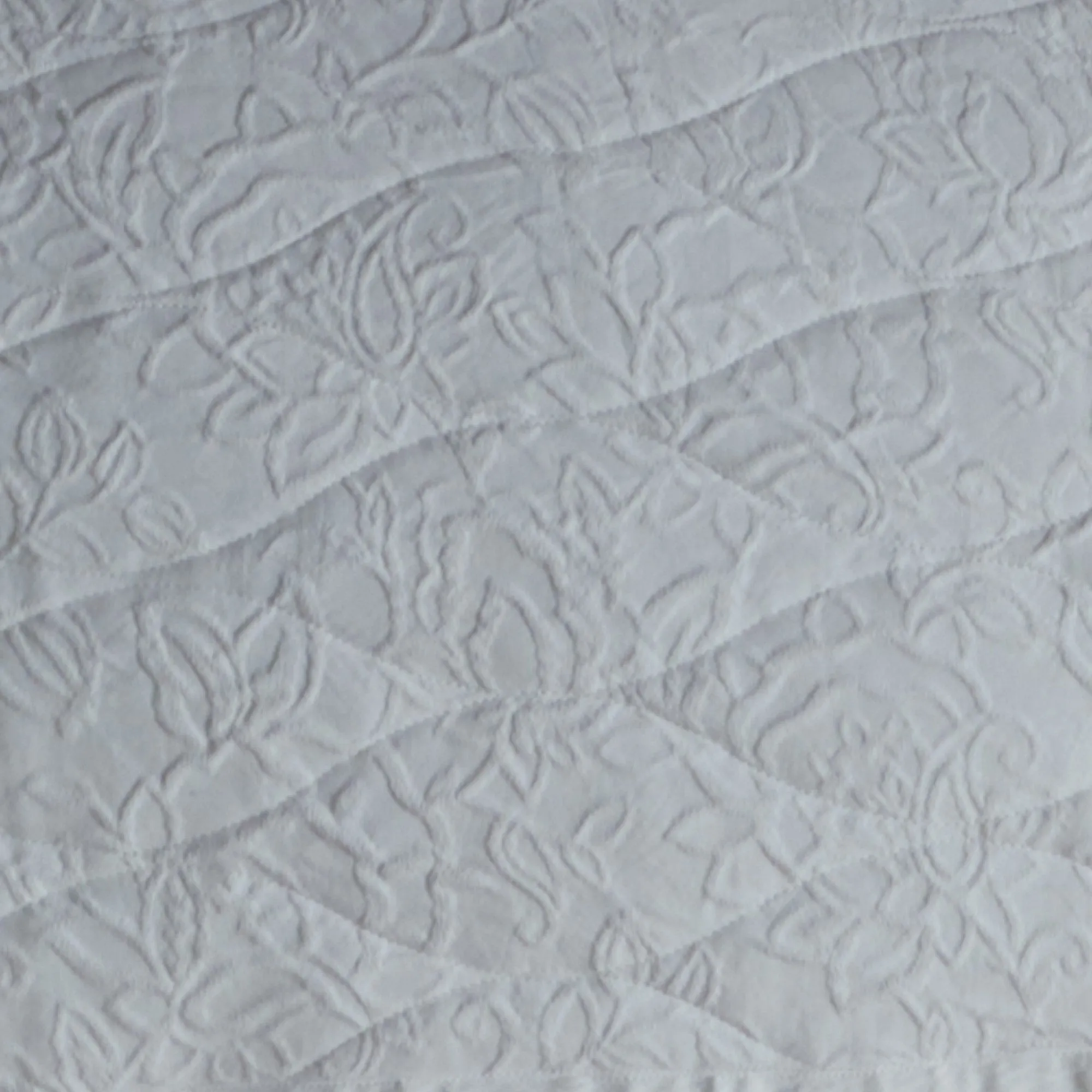 Appletree Heritage Collier Bedspread - White