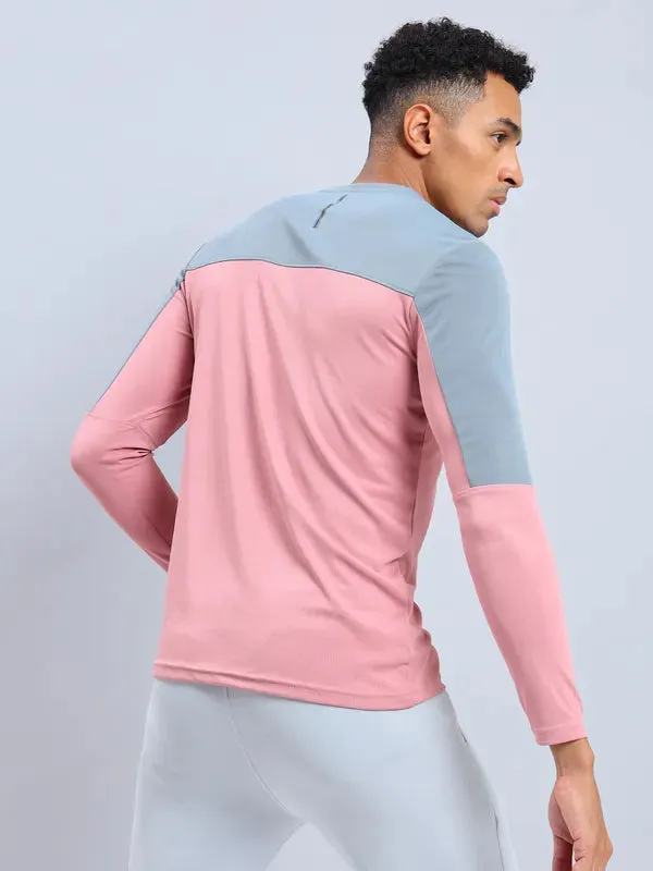 Men Colorblock Slim Fit Crew Neck T-shirt with TECHNO COOL 