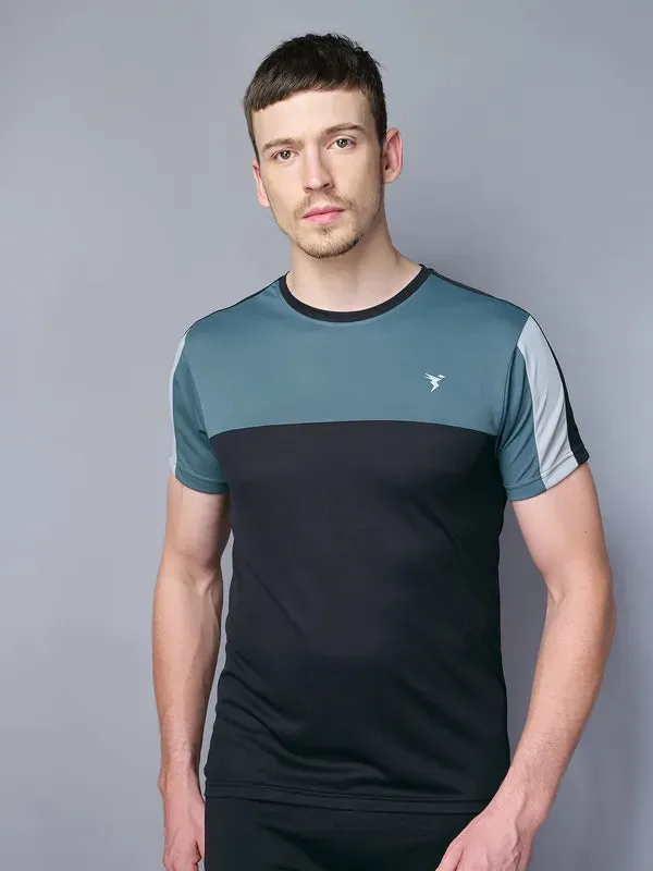 Men Colorblock Slim Fit Crew Neck T-shirt with TECHNO COOL