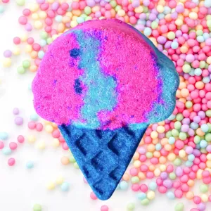 Posh Brats Ice Cream Cone Bath Bomb - Bubblegum