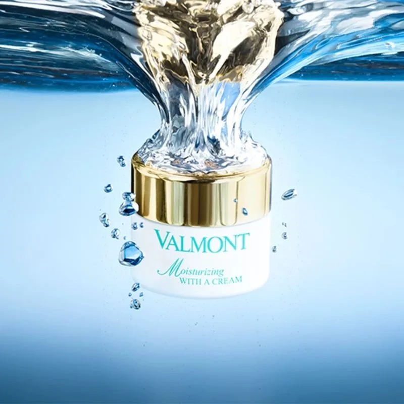 Valmont Moisturizing with a Cream